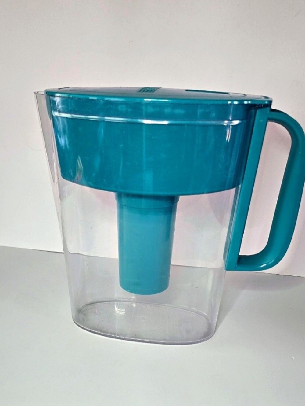 Brita Teal Water Filter Pitcher Lid with Status Indicator